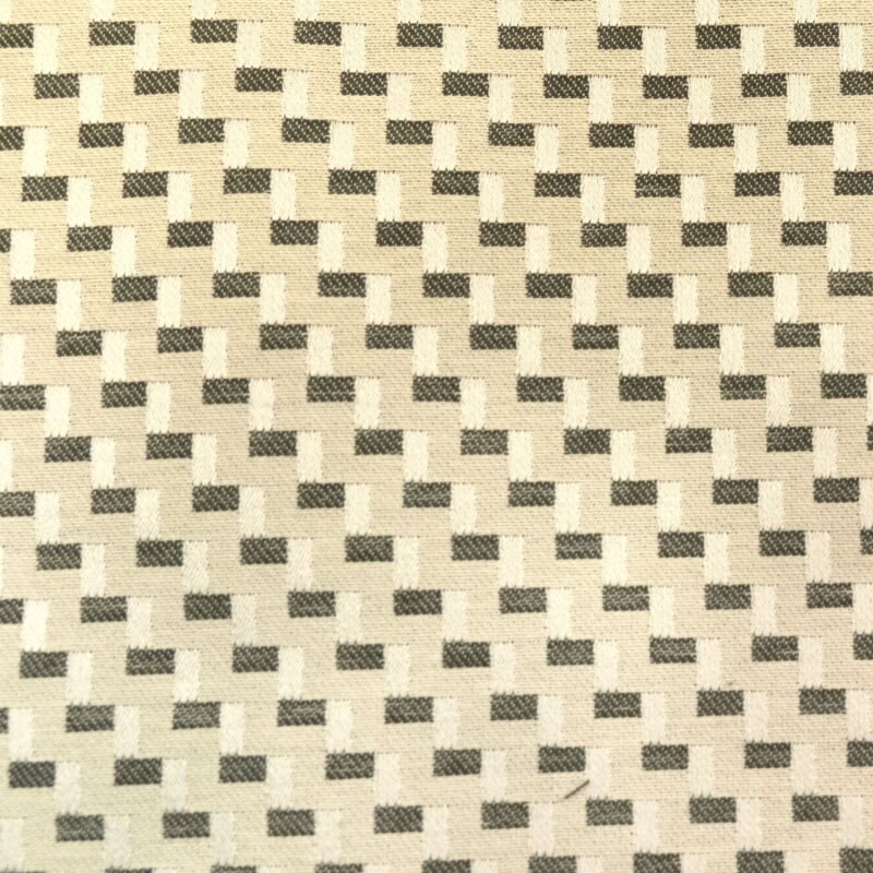 A8104